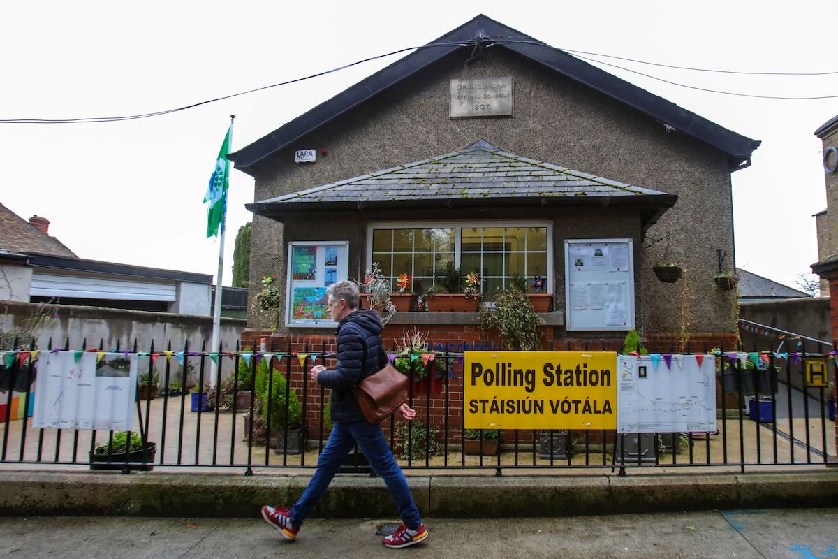 votingstation.jpg